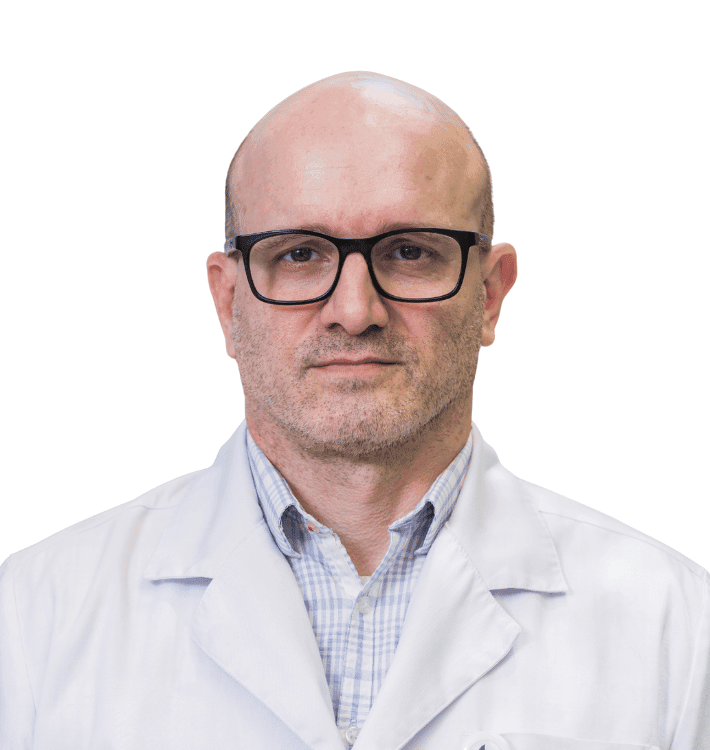 Dr. Leandro Totti Cavazzola